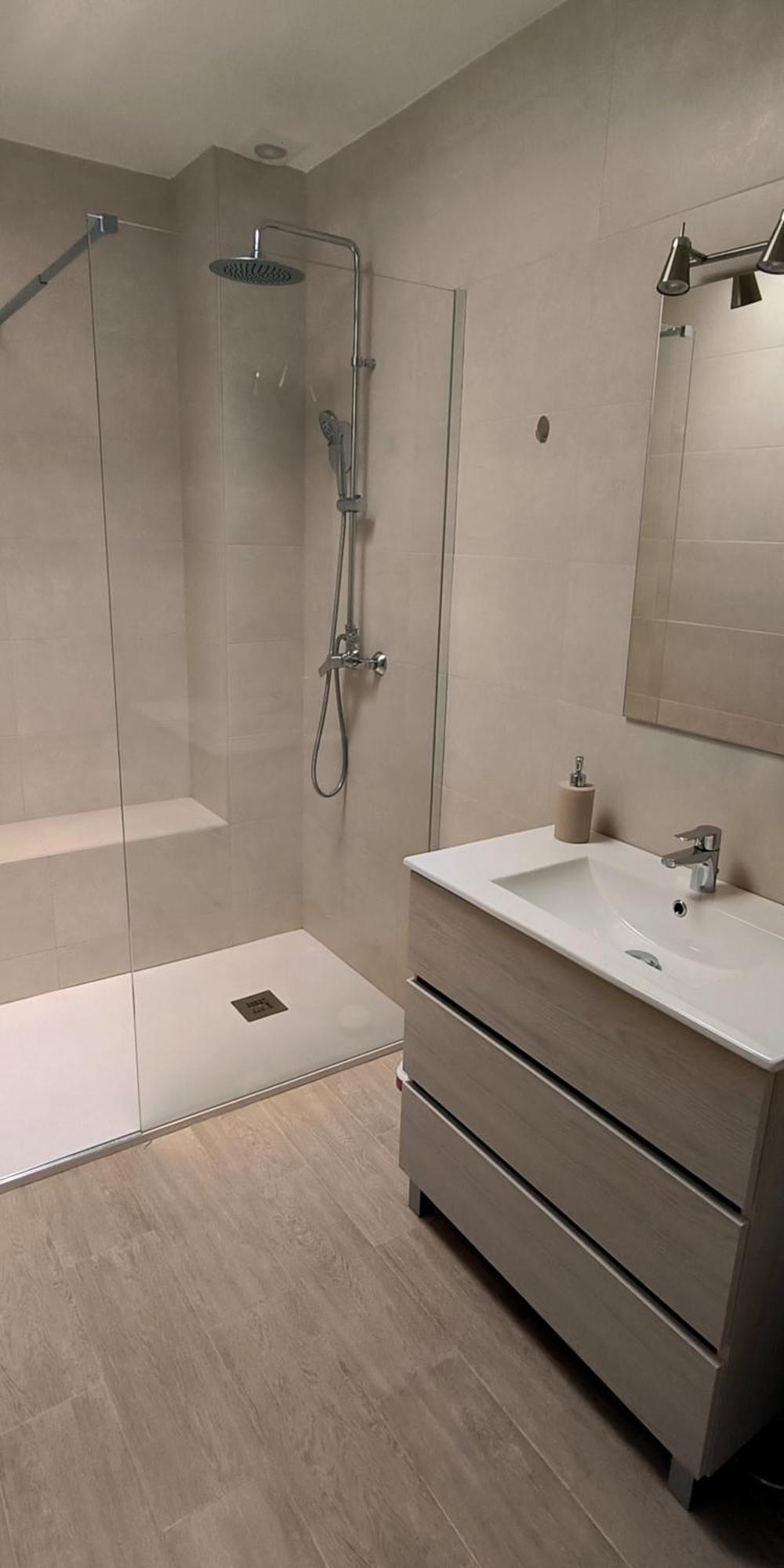 Duplex En A 200m De La Playa Apartment *